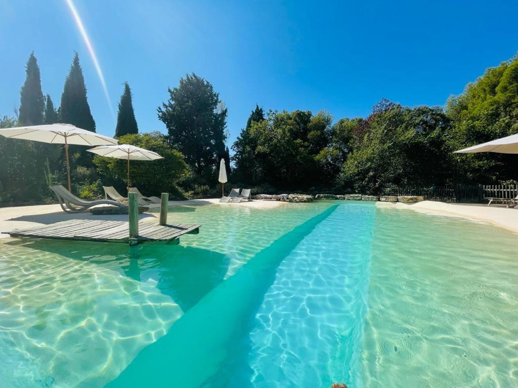 La Bastide Des Grands Chenes Bed and Breakfast Lambesc Eksteriør billede